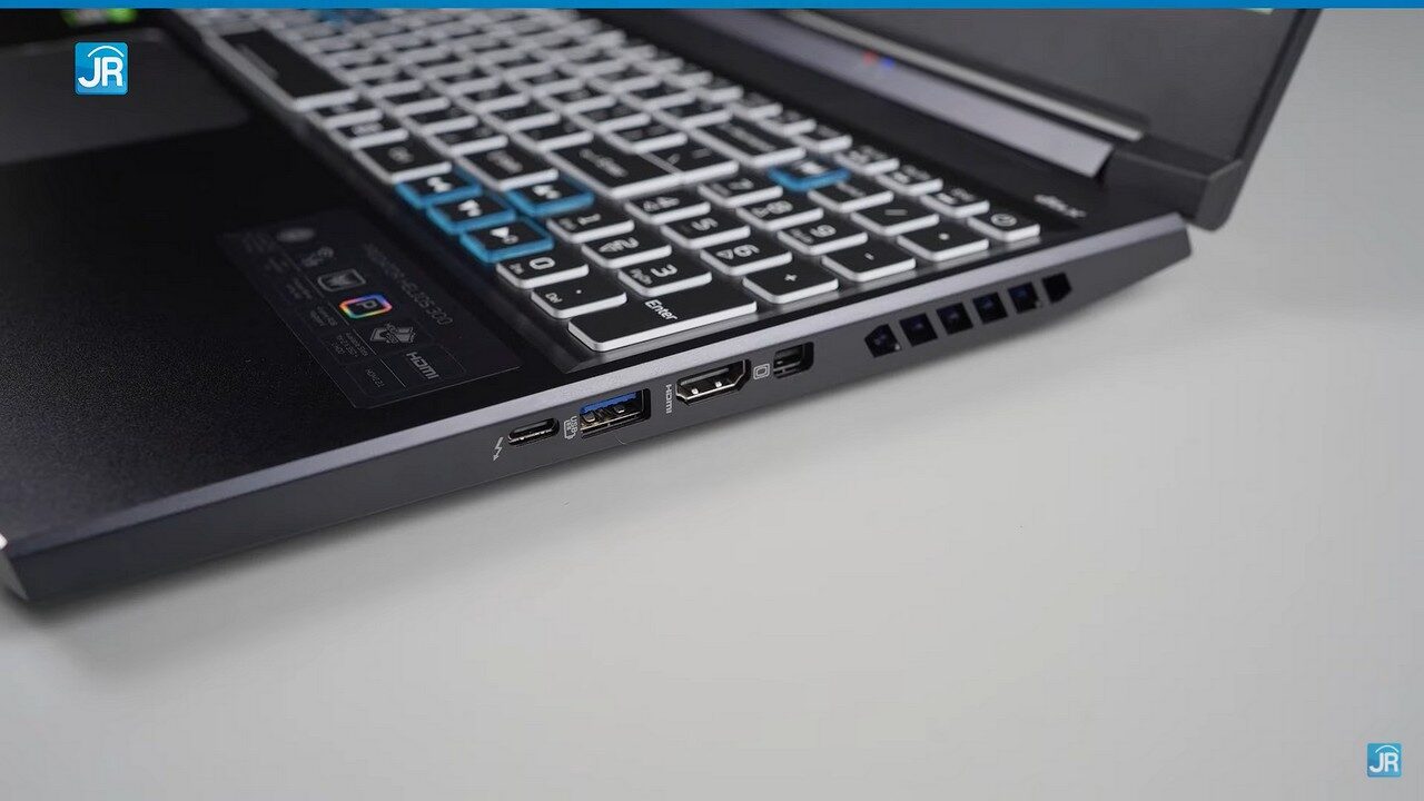 Review Acer Predator Helios 300 (PH315-54-94U7): Laptop Gaming Monster yang Serba Bisa! 22 Review Acer Predator Helio 300 (PH315-54-94U7)