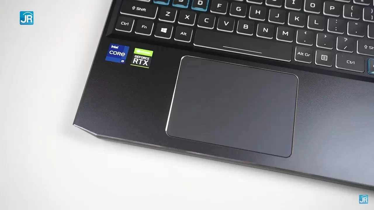 Review Acer Predator Helios 300 (PH315-54-94U7): Laptop Gaming Monster yang Serba Bisa! 25 Review Acer Predator Helio 300 (PH315-54-94U7)