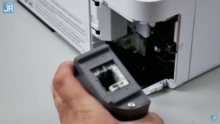 Review Epson L6490: Printer Lengkap yang Ringkas + Fax, Tinta Pigment Semua Warna 13 Review Epson L6490 24