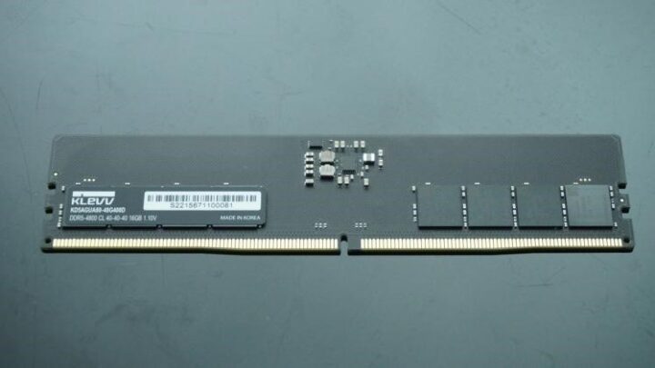 Optimalisasi RAM DDR5: Tuning Klevv DDR5-4800 ke DDR5-6400 3 RAM Klevv Standard DDR5 -4800CL40 2x16GB