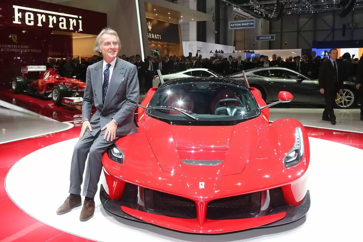Ferrari akan Luncurkan Mobil Listrik Pertamanya Mulai 2025 7 Ferrari