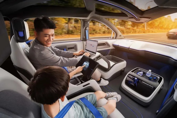 Mobil Pintar Apollo RT6 Buatan Baidu, Benar-benar Tanpa Setir 10 Baidu Apollo RT6