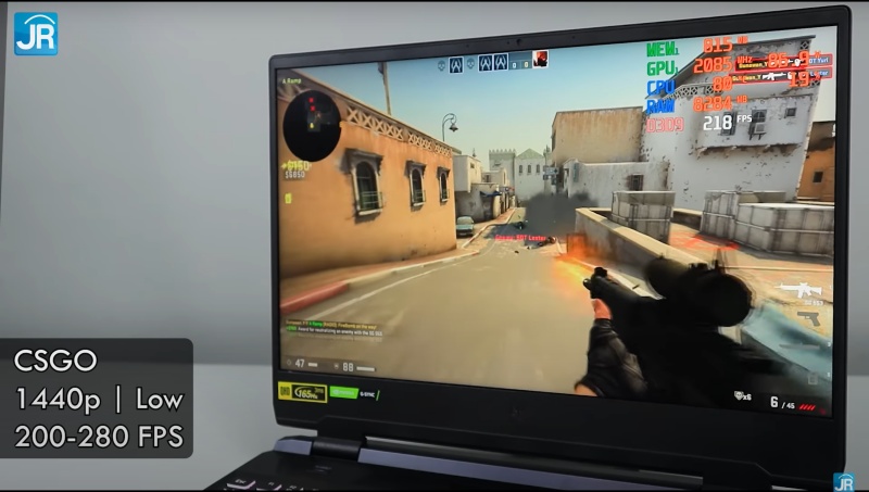 acer Predator Helios 300 46