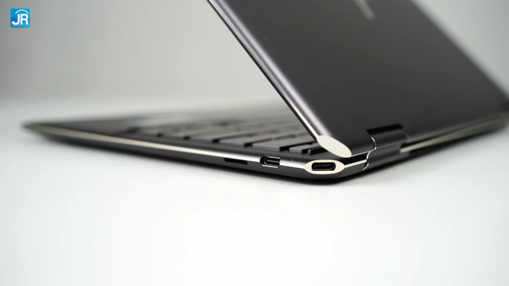 Review HP Spectre x360 14-ef0005TU: Laptop EVO Premium dengan RAM 32GB dan Kamera 5MP 11 HP Spectre x360 14 ef0005TU 14
