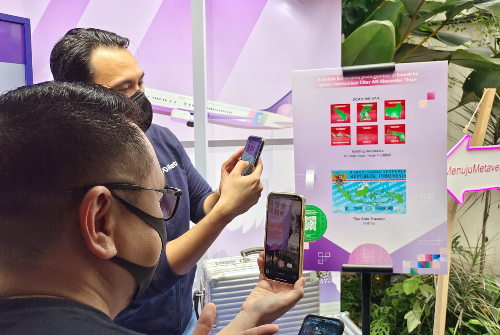 MenujuMetaverse Cafe Meta