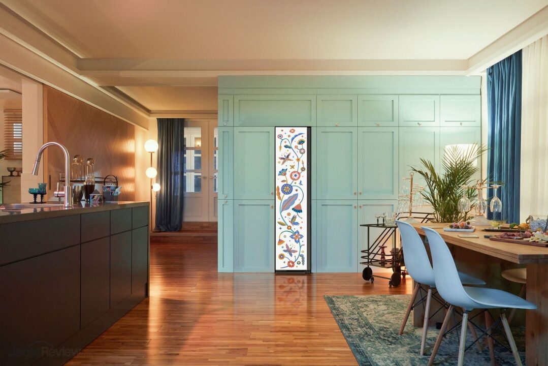 Direct Release: Samsung BESPOKE Home Appliances Hadirkan Edisi Kolaborasi Spesial HUT RI ke-77 2 Samsung Bespoke Air Dresser - Butterfly Garden edition