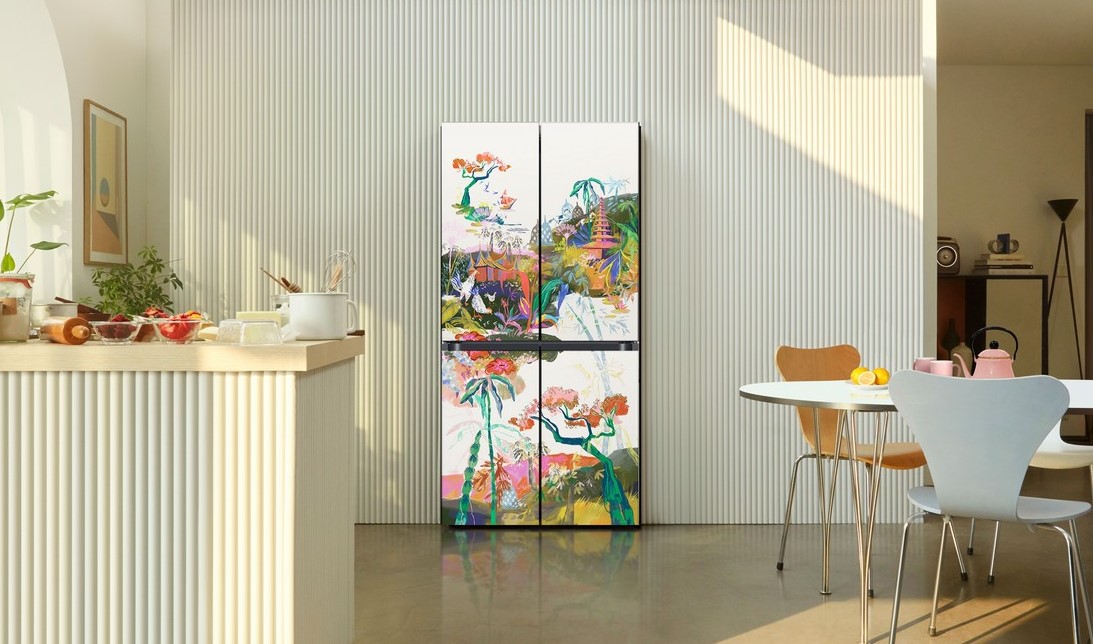 Direct Release: Samsung BESPOKE Home Appliances Hadirkan Edisi Kolaborasi Spesial HUT RI ke-77 34 Samsung Bespoke Refrigerator Multidoor - Reimagine Indonesia edition