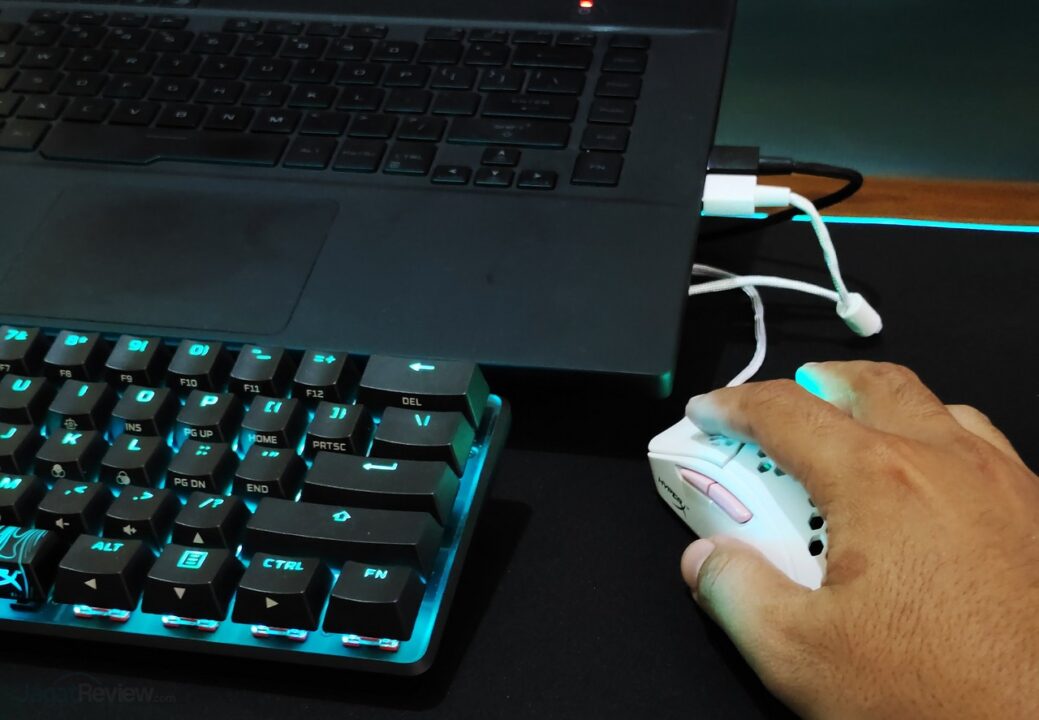 review mouse HyperX Pulsefire Haste