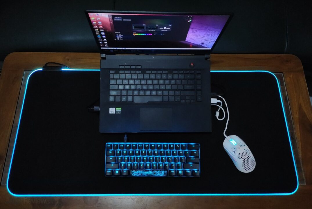 Review Mouse HyperX Pulsefire Haste dan Pulsefire Mat RGB XL: Kombinasi Pas buat Para Gamer 1 review mouse HyperX Pulsefire Haste dan Pulsefire Mat RGB XL