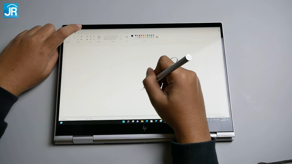 HP Envy x360 13-bf0042TU (2022): Laptop 2-in-1 Premium yang Lebih Terjangkau 3 HP Envy x360 13 bf0042TU 2023