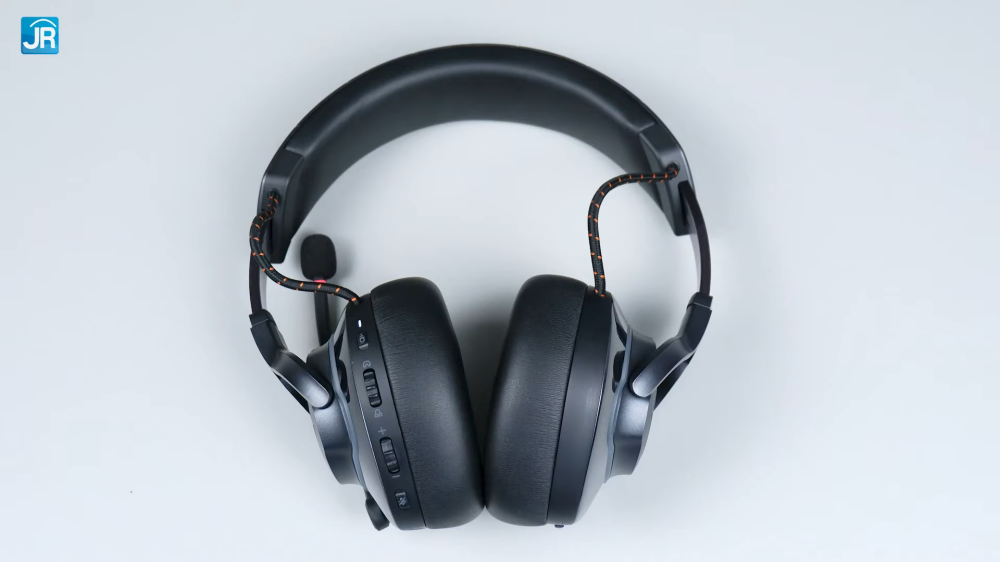 Review Headset Gaming Serba Bisa: JBL Quantum 810 + Quantum Stream 11 JBL Quantum 810 Quantum Stream 17