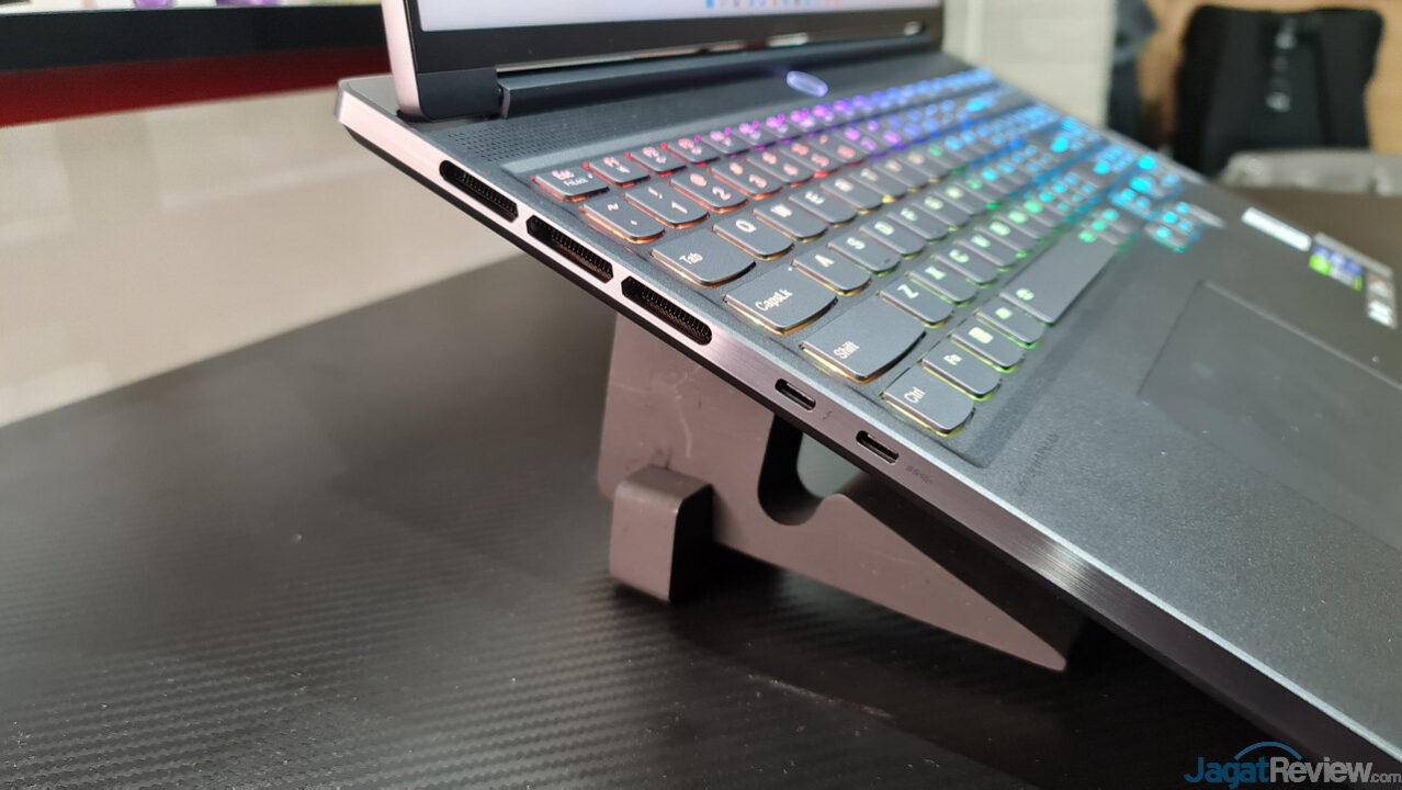 Lenovo Indonesia Rilis Legion 7i & legion Slim 7i: Performa Kelas Atas dengan Bodi Ramping 7 Legion 7 Series 2022 13