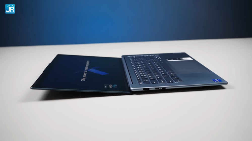 Review Lenovo Yoga Slim 7i Pro X: Ini Laptop yang Kami Cari! 2 Lenovo Yoga Slim 7i Pro X (1)