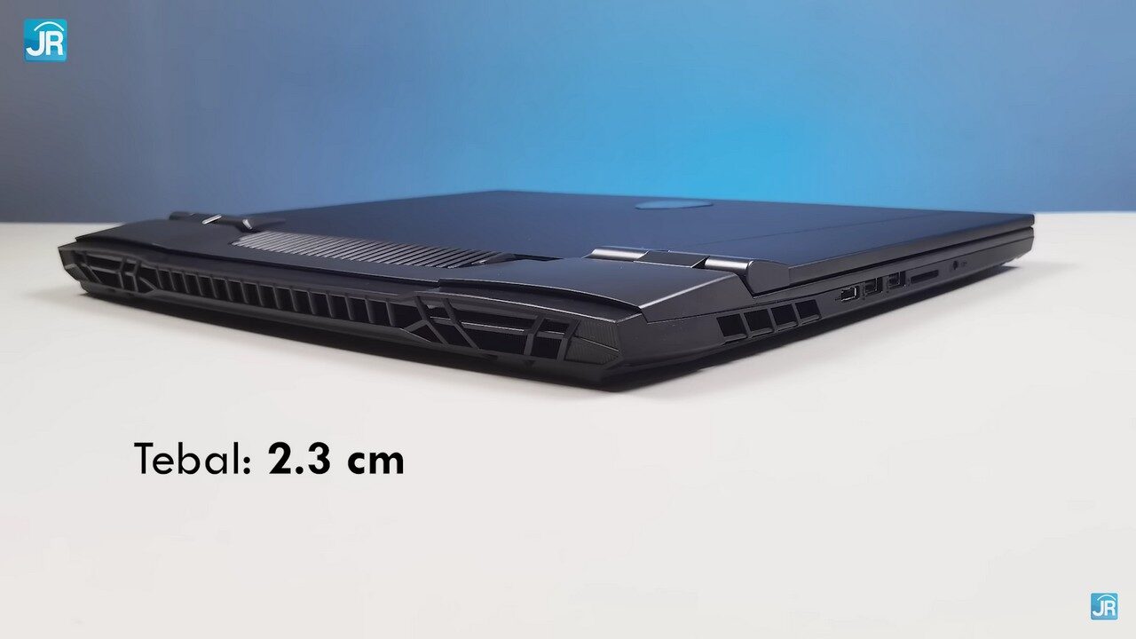 Review MSI Titan GT77