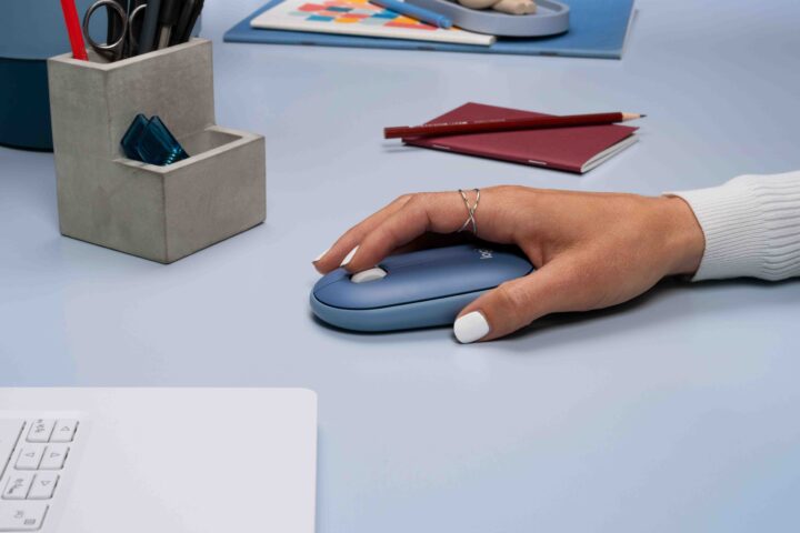 Own Your Space K380 and Pebble Blueberry