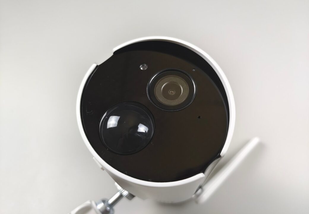 review produk IoT IT Immersive Tech - IT Smart Outdoor Camera 