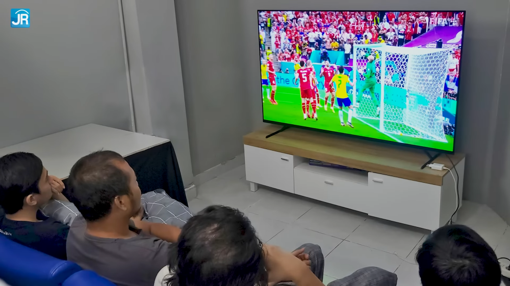 Review Sony Bravia XR 65A80K: TV OLED Terbaik Sony? Pakai AI Jadi Makin Keren 4 Sony Bravia XR 65A80K 4