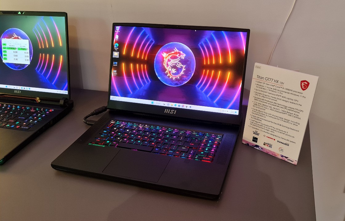 Ini Dia Jajaran Laptop  MSI TITAN GT77