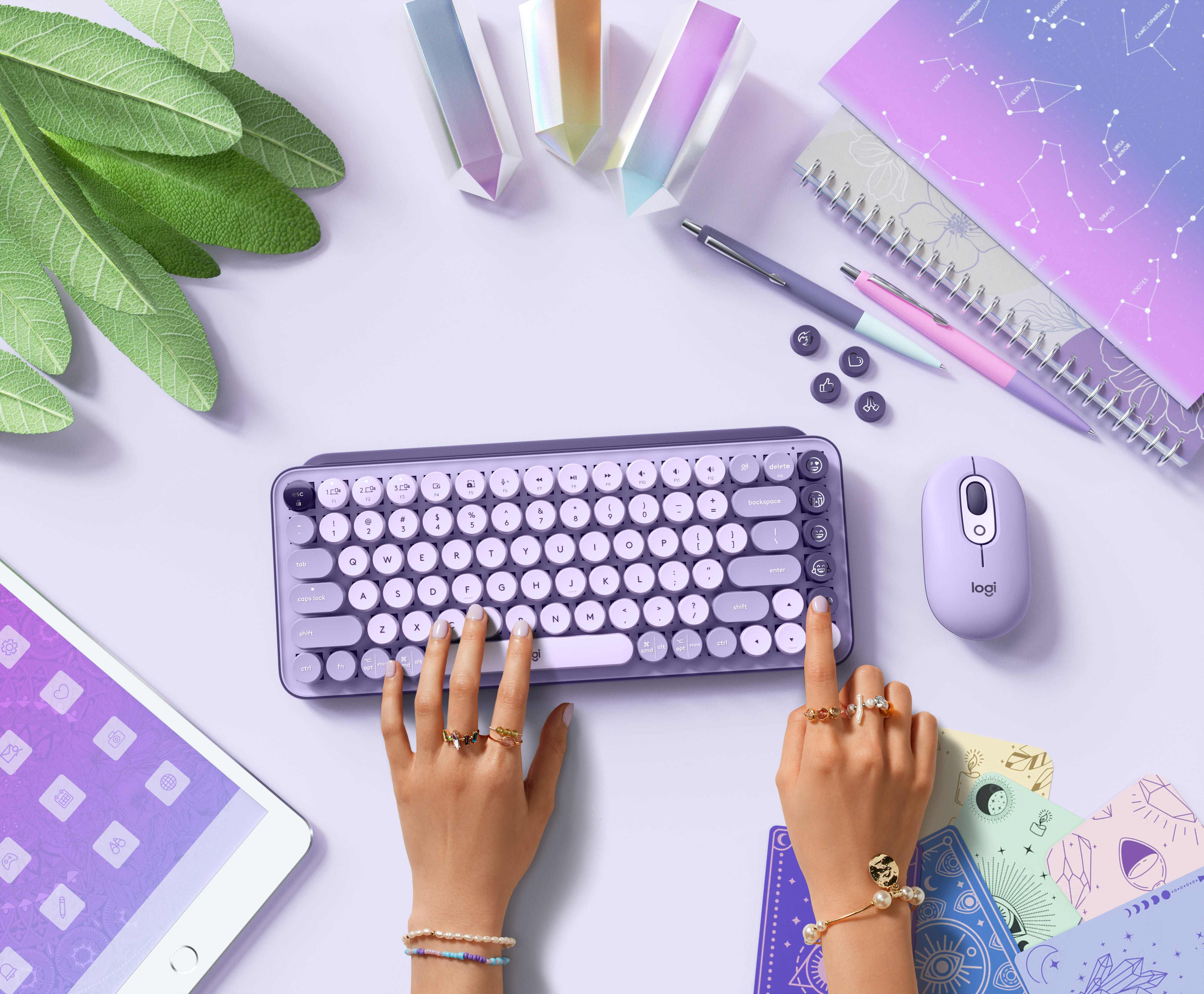 Logitech POP Keys dan POP Mouse Punya Dua Warna Baru, Cosmos dan Mist 27 POP Keys POP Mouse Cosmos 1
