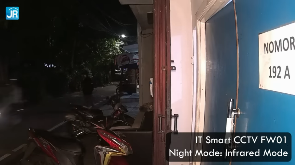 Review IT Smart CCTV FW01: Kamera Outdoor Tahan Air, Full Wireless, Lengkap dengan Floodlight 5 IT Smart CCTV FW01 24