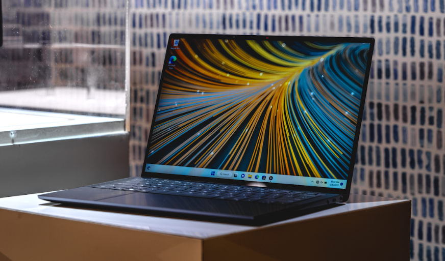 Portofolio PC Komersial Dell Baru untuk Bekerja dari Mana pun dan untuk Melakukan Berbagai Hal 1 Dell Latitude 9440