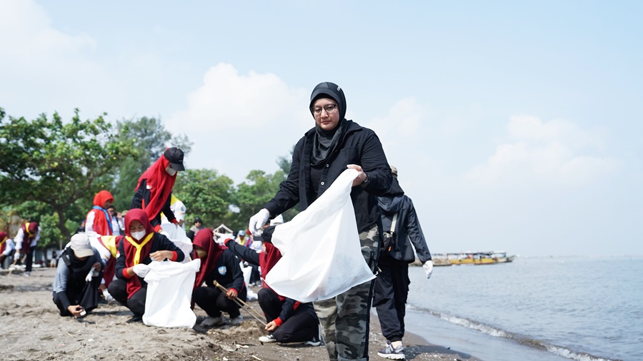 Lanjutkan Gerakan #SayangBumi, Acer dan Seasoldier Tanam Mangrove dan Bersihkan Pantai 2 Gerakan SayangBumi Acer dan Seasoldier
