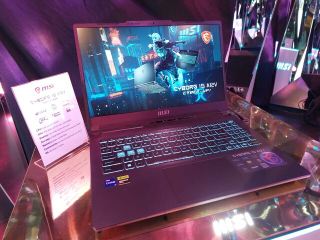 MSi laptop laptop terbaru 2023 Intel Gen 13 RTX 4090 4