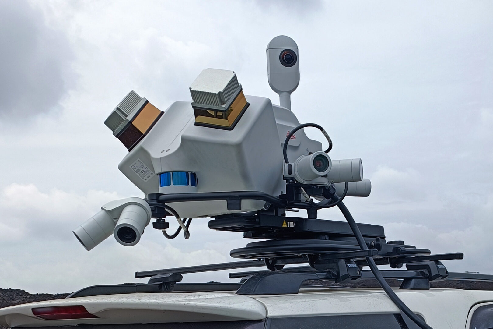 Direct Release: Datascrip dan Leica Geosystems Indonesia Perkenalkan Leica Pegasus TRK, Solusi Pemetaan 3D untuk Digitalisasi Aset Perkotaan 4 Leica Pegasus TRK 700 Neo
