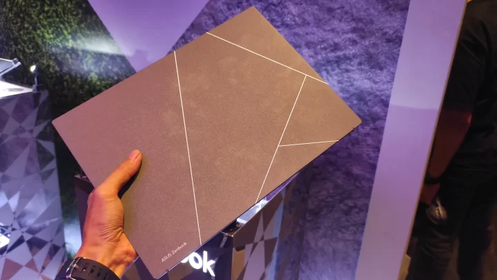 ASUS Zenbook S 13 OLED 2