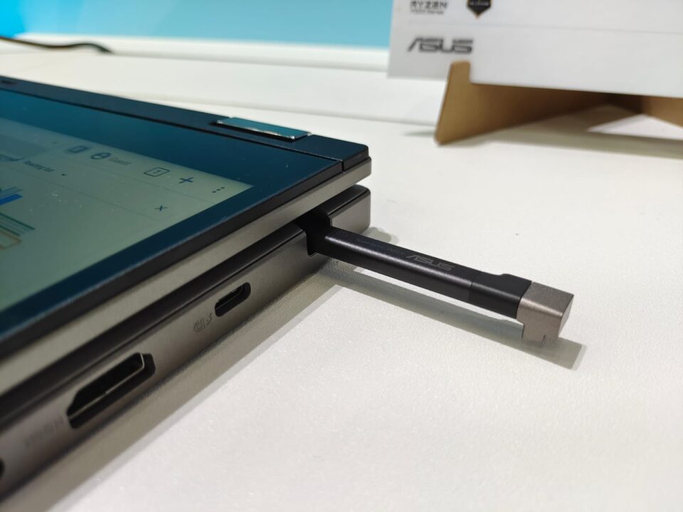 1. ASUS Chromebook CM34 Flip