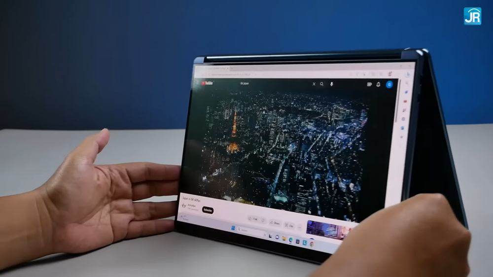 Review Lenovo Yoga Book 9i: Laptop 2 Layar OLED 360° yang Lengkap dan VIRAL! 15 Lenovo Yoga Book 9i 26
