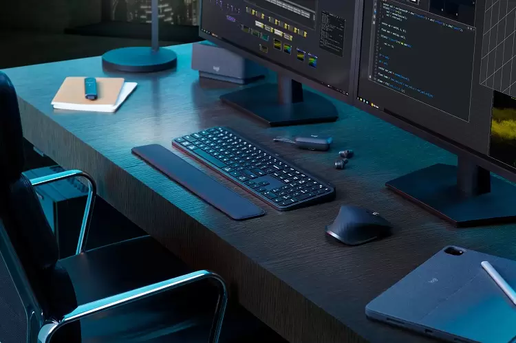 Direct Release: Logitech Hadirkan Keyboard Combo Kaya Fitur dan Tingkatkan Produktivitas Kerja 3 MX Keys S Combo