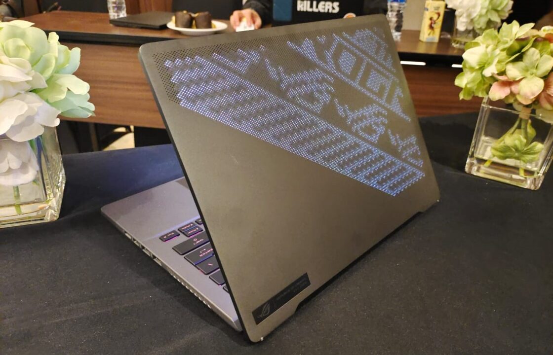 ASUS Luncurkan Jajaran Laptop Gaming Terbaru dengan Prosesor AMD Ryzen 7000 Series 2 ROG Zephyrus G14