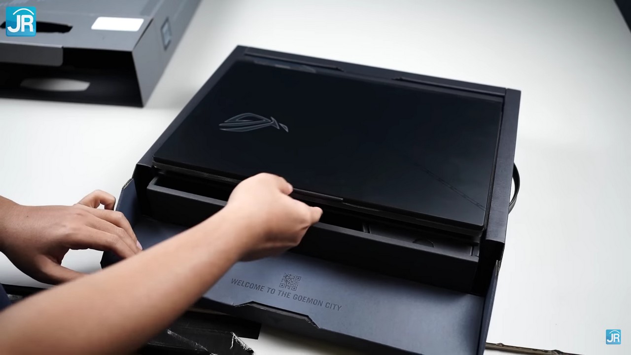 Review ASUS ROG Strix Scar 18 G834JZ 20