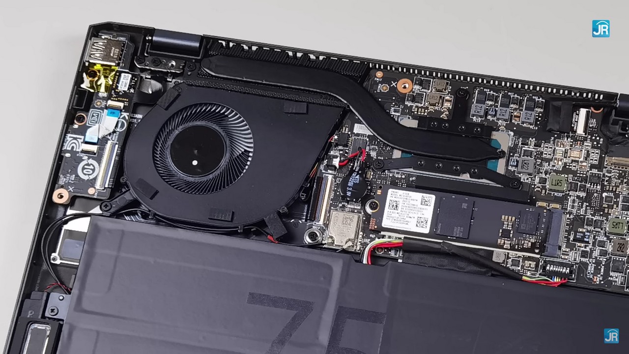 Review MSI Prestige 13 EVO (A13M): Laptop Super Ringan yang Kencang & Irit Banget! 16 review Laptop MSI Prestige 13 EVO A13M 34