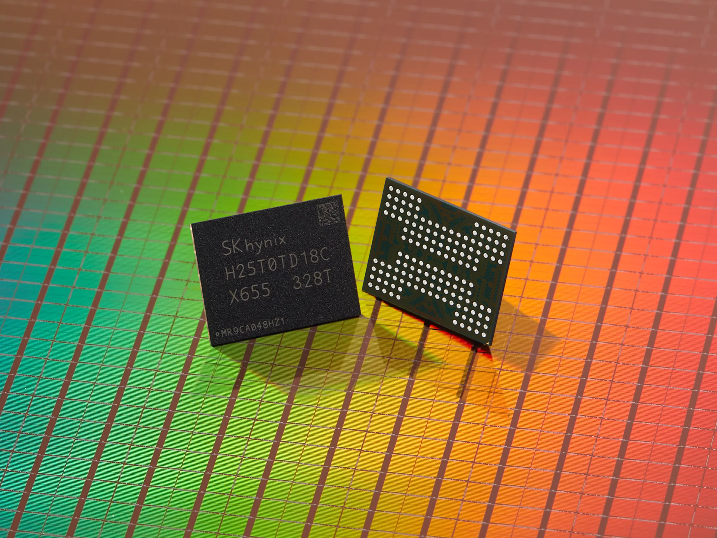 SK hynix Mulai Produksi Masal Chip Storage NAND QLC 321 Layer! 3 SK Hynix Pamer Chip Memori 321-Layer NAND Pertama di Dunia