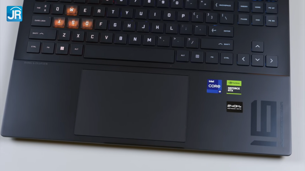 Review HP OMEN Transcend 16-u0046TX: Laptop Gaming Premium Tipis dan Super Kencang! 15 HP OMEN Transcend 16 u0046TX 23