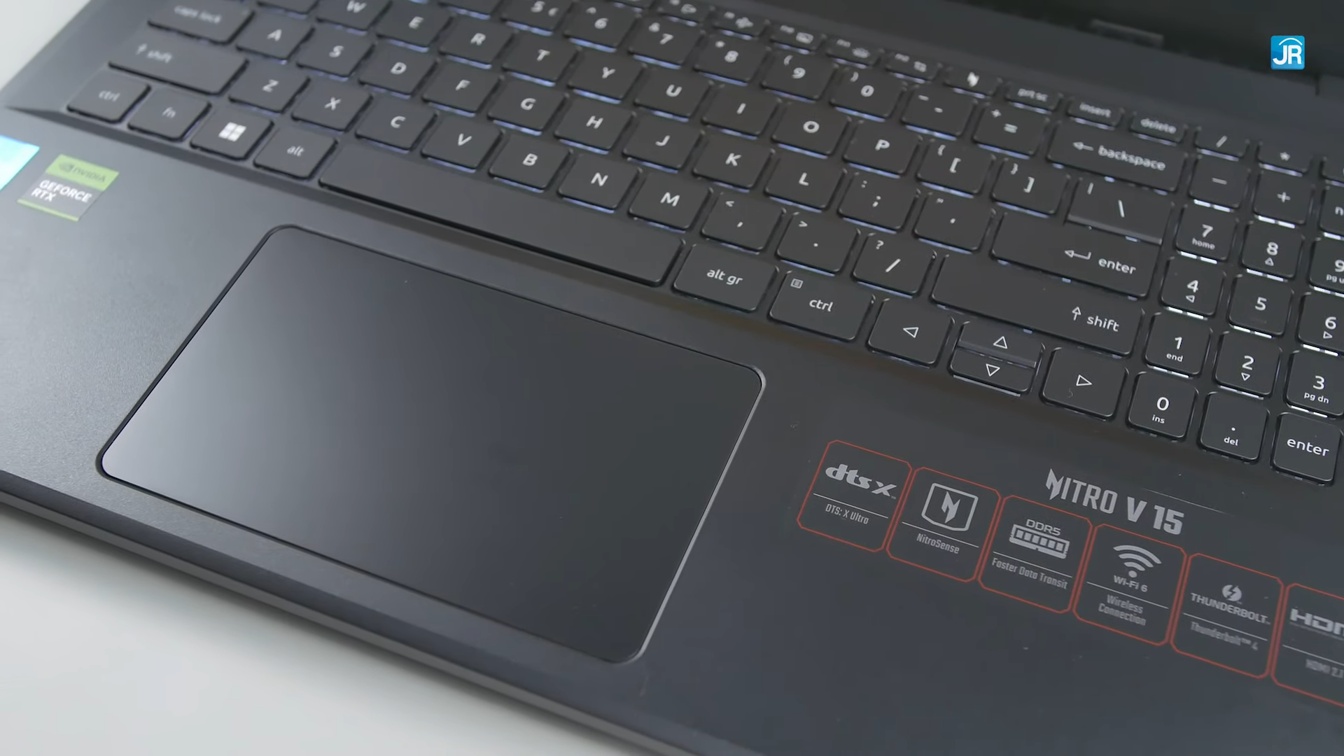 Review Acer Nitro V 15 (ANV15-51): Laptop Gaming Murah dengan CPU 8-Core dan RTX 4050 16 Acer Nitro V 15 26
