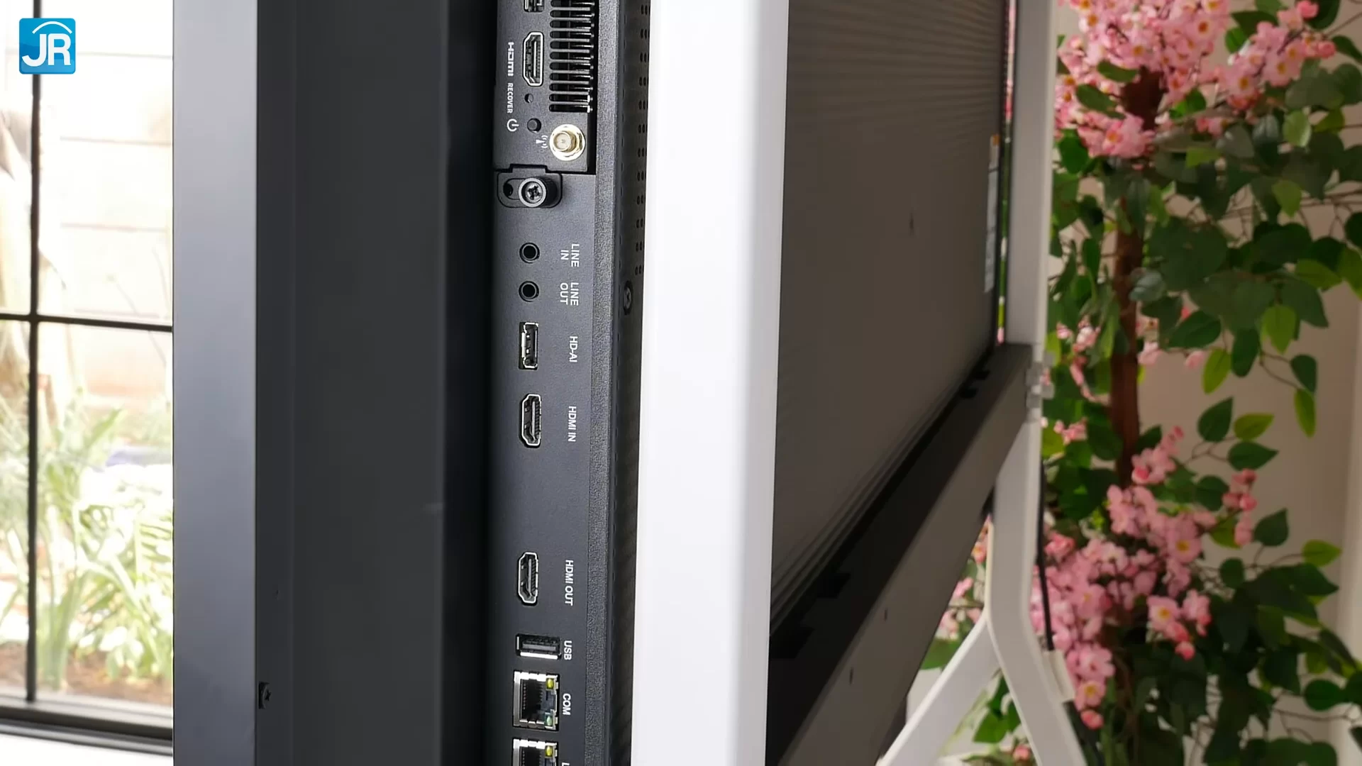 HUAWEI IdeaHub S2 17