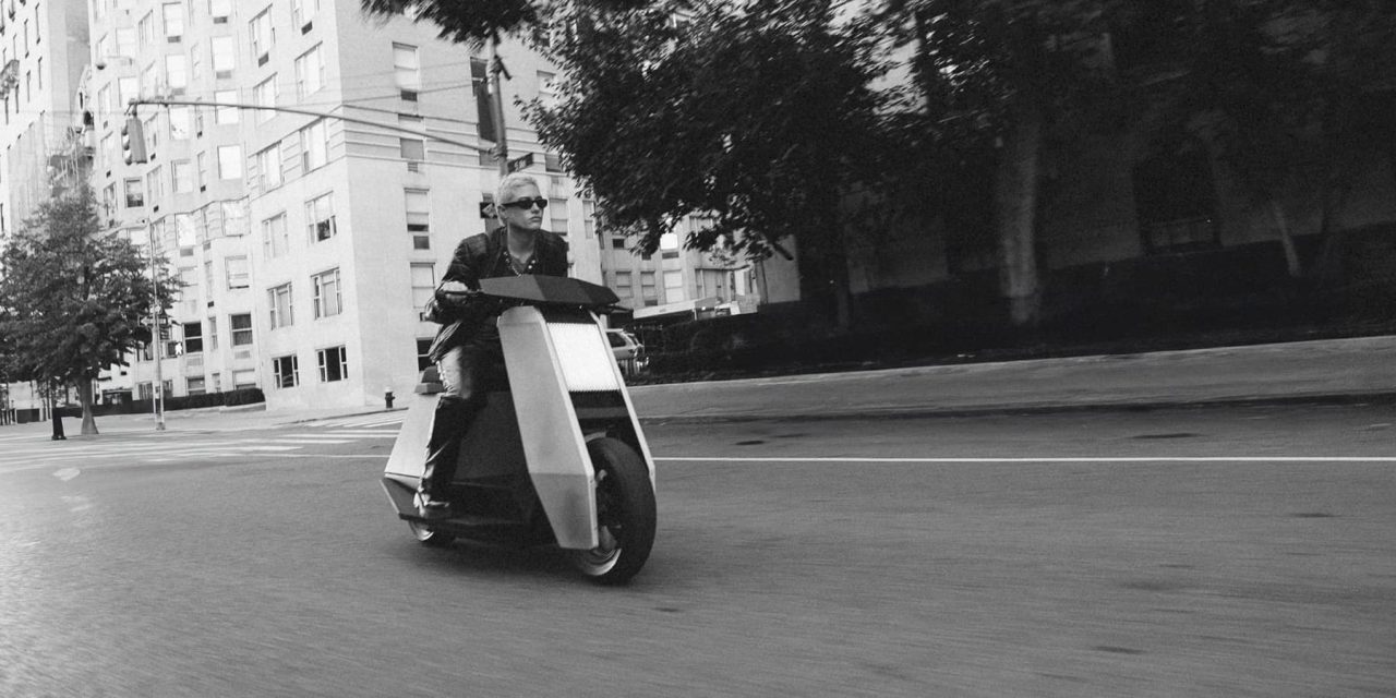 Infinite Machine P1, Skuter Listrik Bergaya Tesla Cybertruck 1 Infinite Machine P1