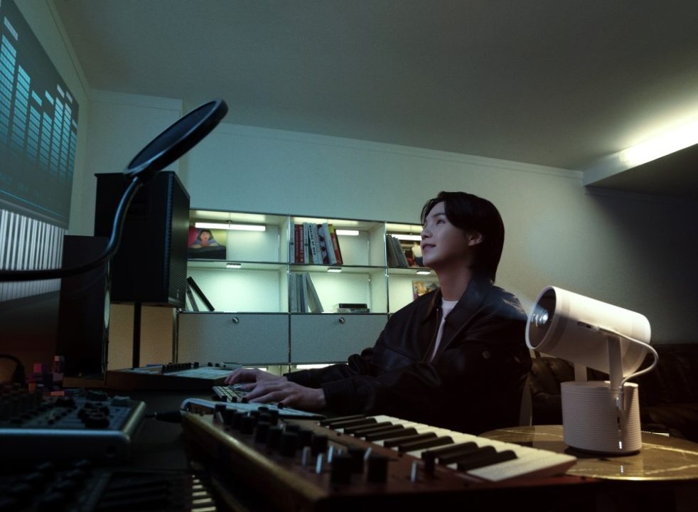 SUGA BTS Samsung The Freestyle 2.0