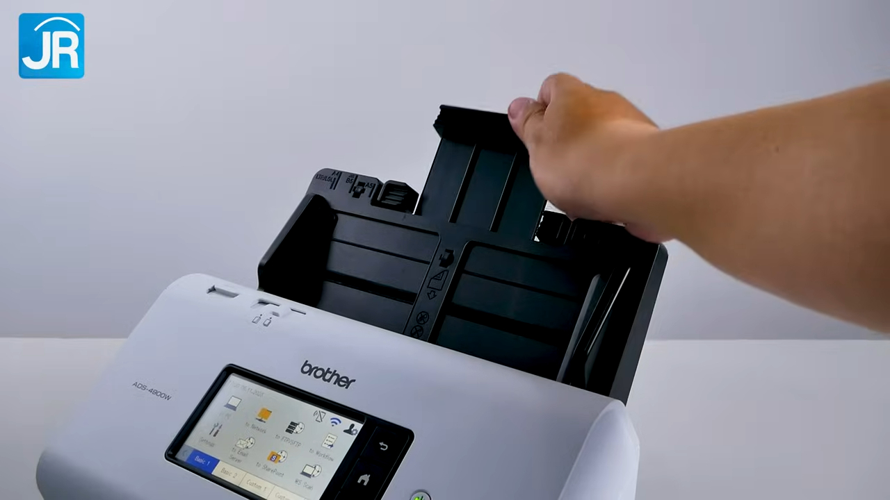Review Brother ADS-4900W: Document Scanner Mungil Super Kencang untuk Bisnis 7 Brother ADS 4900W 8