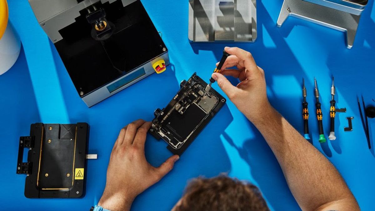 Apple Self Repair iPhone 15 dan Mac M2