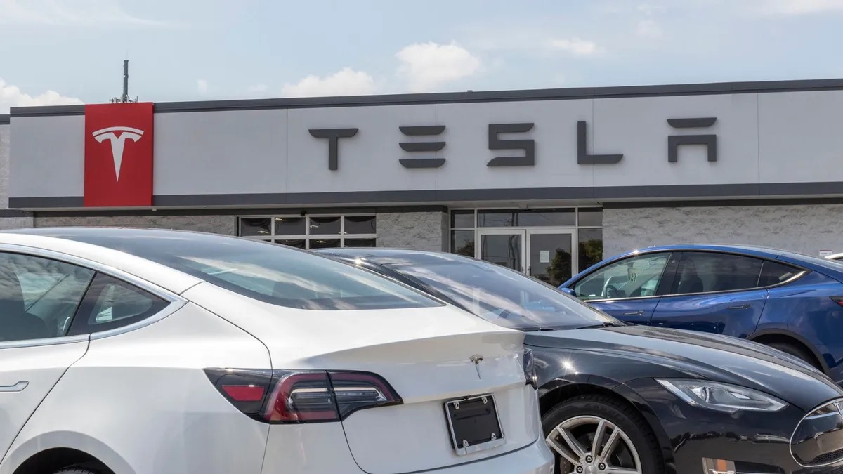 Tesla Mau Borong Chip AI AMD 12 Tesla ingin borong Chip AI AMD