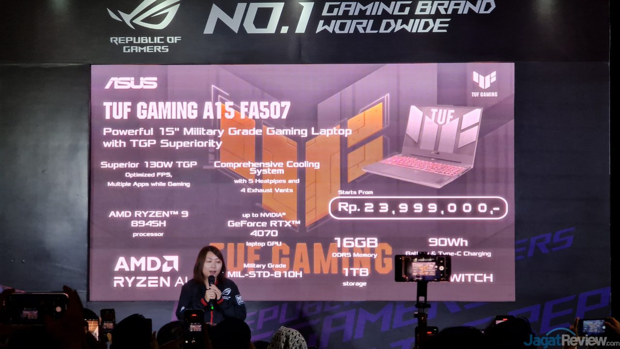 ASUS Indonesia Rilis Laptop Gaming Super Ringan, Hanya 1.5 KG 6 ASUS ID ROG Launch 06