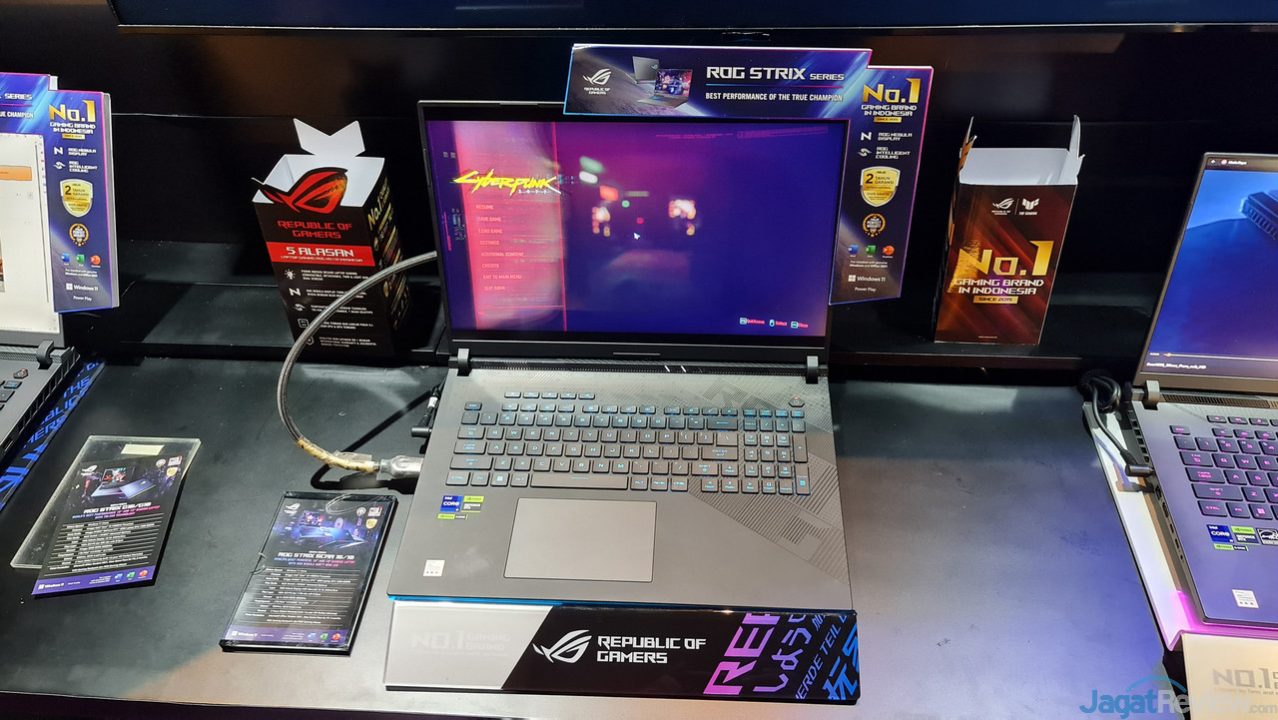 ASUS Indonesia Rilis Laptop Gaming Super Ringan, Hanya 1.5 KG 4 ASUS ID ROG Launch 12