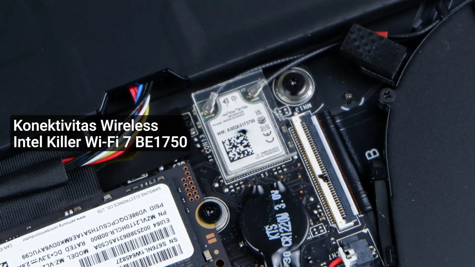 Review MSI Prestige 13 AI EVO A1M: Laptop AI PC Super Tipis, Ringan, Kencang & Irit! 11 MSI Prestige 13 AI EVO A1M 11