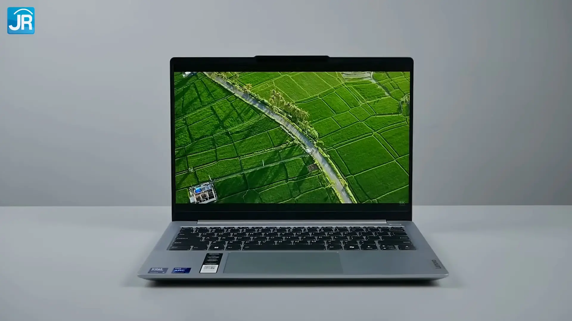 Review Lenovo IdeaPad Slim 5i Ultra: Laptop Core Ultra Terbaru dengan Harganya Terjangkau! 3 Lenovo IdeaPad Slim 5i Ultra