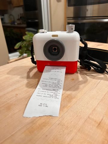 Poetry Camera, Kamera AI yang Outputnya Puisi! 2 Poetry camera