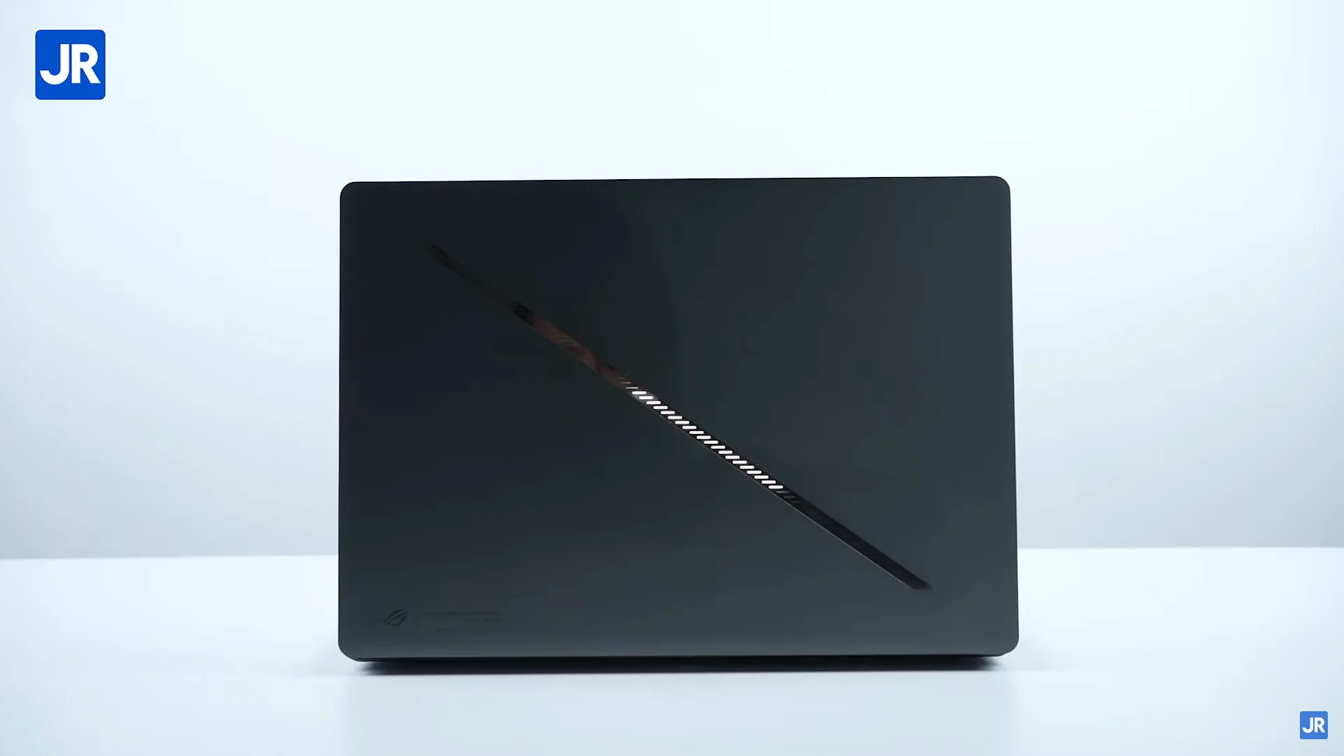 Review ASUS ROG Zephyrus G14 (2024) GA403: Laptop Gaming Kencang, Ringan 1.5 KG, Irit Baterai 1 Review ASUS ROG Zephyrus G14 2024
